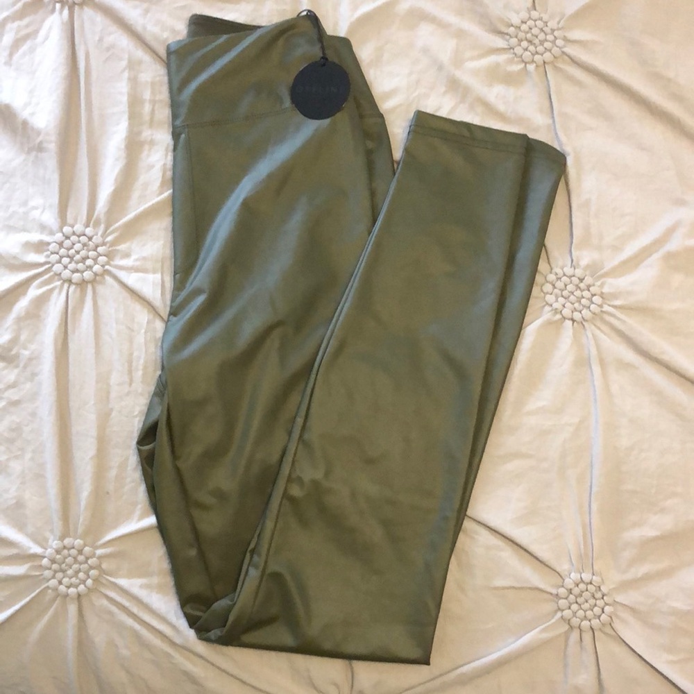 Offline by aerie leggings size medium